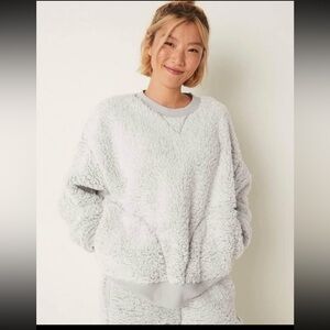 NWT Victoria’s Secret PINK Sherpa Crew Pullover Grey Sweatshirt size XS